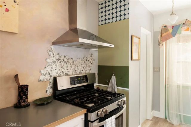 6205 Vidette, Los Angeles, CA 90042