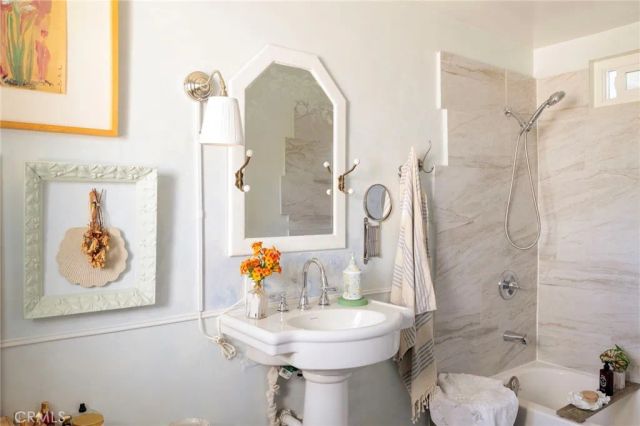 6205 Vidette, Los Angeles, CA 90042