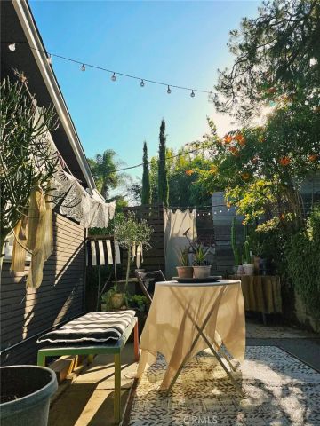 6205 Vidette, Los Angeles, CA 90042