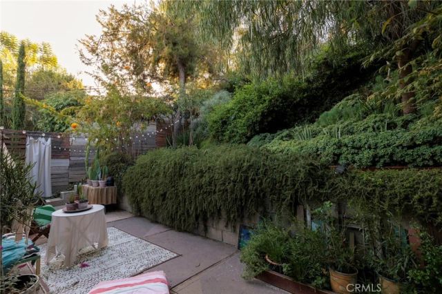 6205 Vidette, Los Angeles, CA 90042