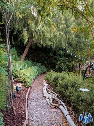 6205 Vidette, Los Angeles, CA 90042