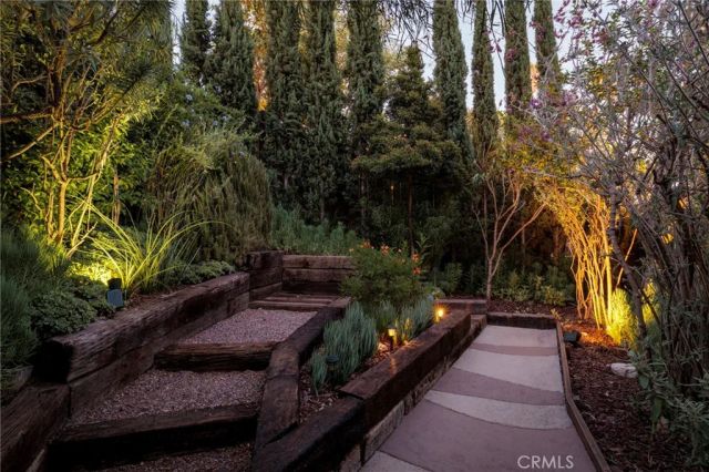 6205 Vidette, Los Angeles, CA 90042