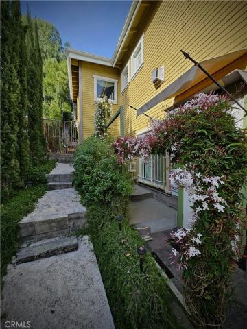 6205 Vidette, Los Angeles, CA 90042
