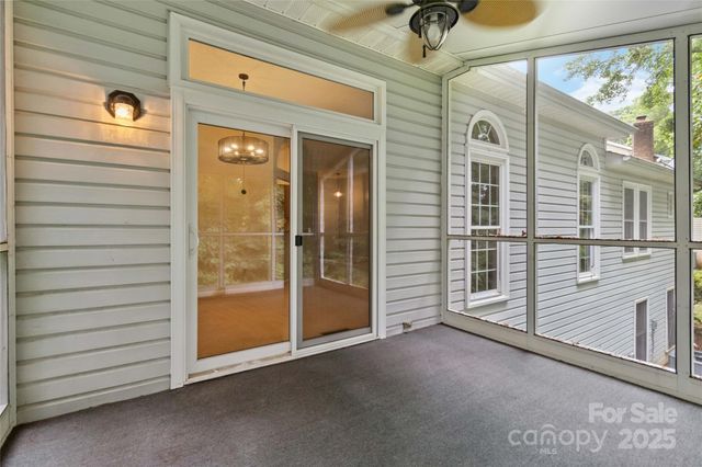 2303 Valleyview Drive, Charlotte, NC 28215