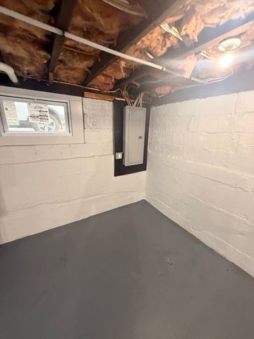 39 Howard St, Revere, MA 02151