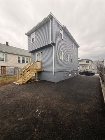 39 Howard St, Revere, MA 02151