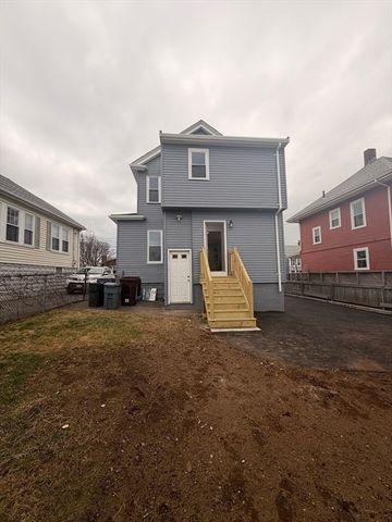39 Howard St, Revere, MA 02151