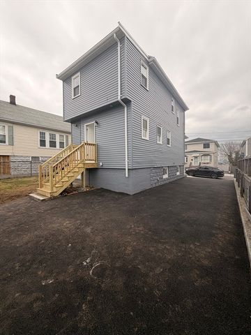 39 Howard St, Revere, MA 02151