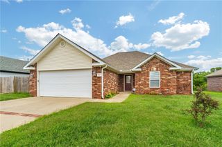 805 Asher Drive, Rogers, AR 72758