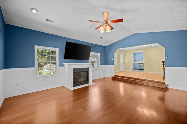 3234 W North Loop Ave, Spokane, WA 99224