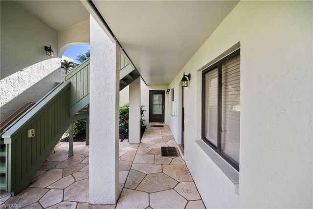 2930 Kings Lake BLVD # 2930, Naples, FL 34112