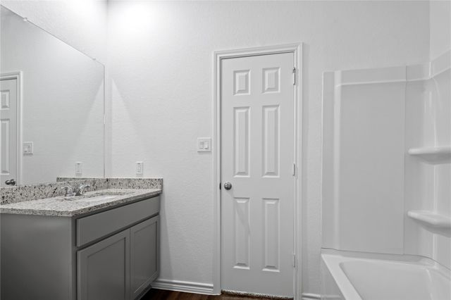 814 Stoney Point Lane, Dayton, TX 77535