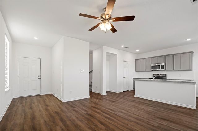 814 Stoney Point Lane, Dayton, TX 77535