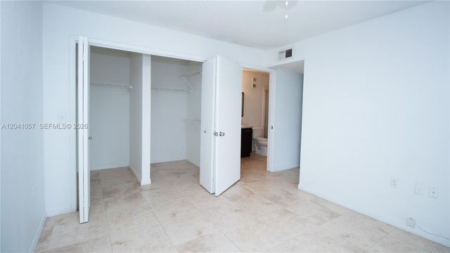 15077 SW 103rd Ter 8110, Miami, FL 33196