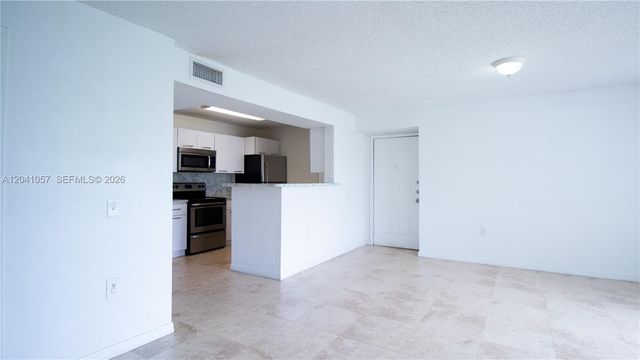15077 SW 103rd Ter 8110, Miami, FL 33196