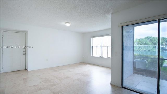 15077 SW 103rd Ter 8110, Miami, FL 33196