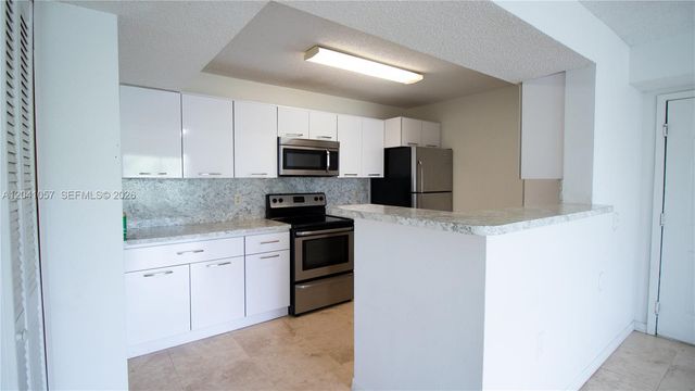 15077 SW 103rd Ter 8110, Miami, FL 33196