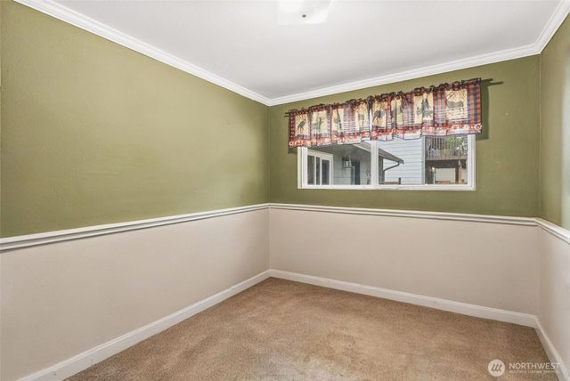 28717 15th Avenue S, Federal Way, WA 98003