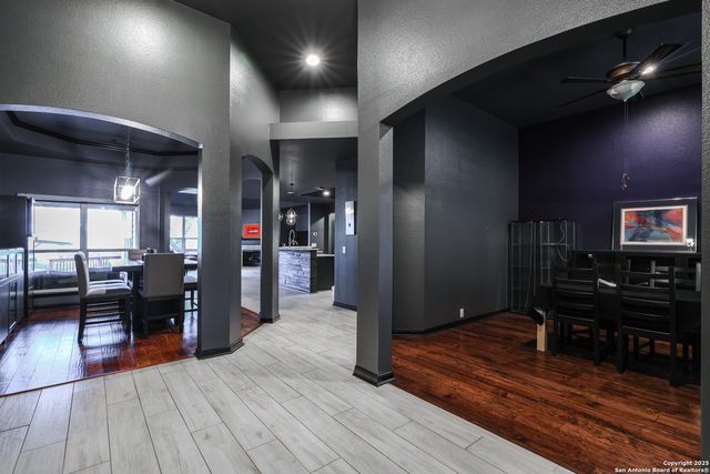 1615 Lookout Pt, San Antonio, TX 78260