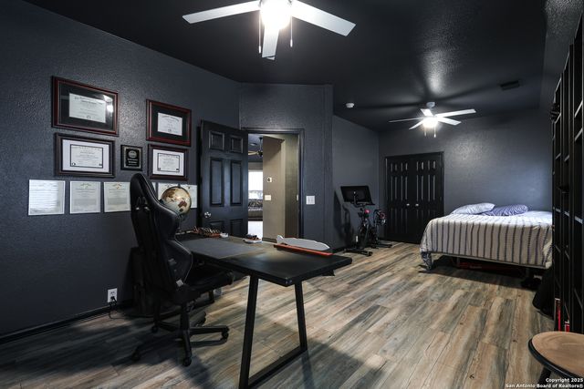 1615 Lookout Pt, San Antonio, TX 78260