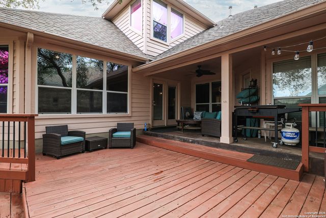 1615 Lookout Pt, San Antonio, TX 78260
