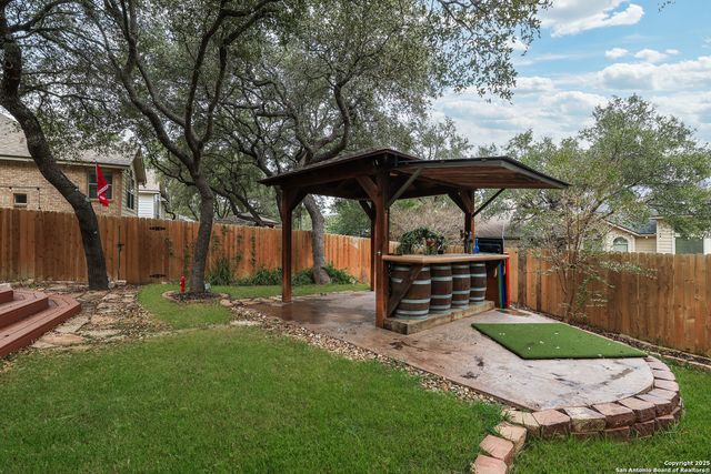 1615 Lookout Pt, San Antonio, TX 78260