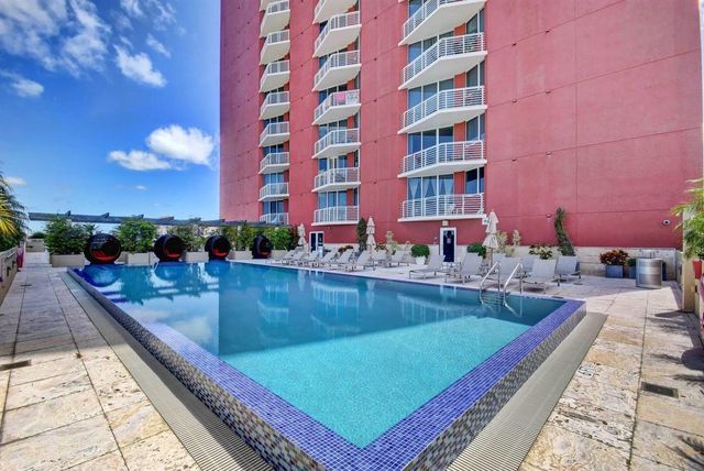 1551 N Flagler Drive 610, West Palm Beach, FL 33401