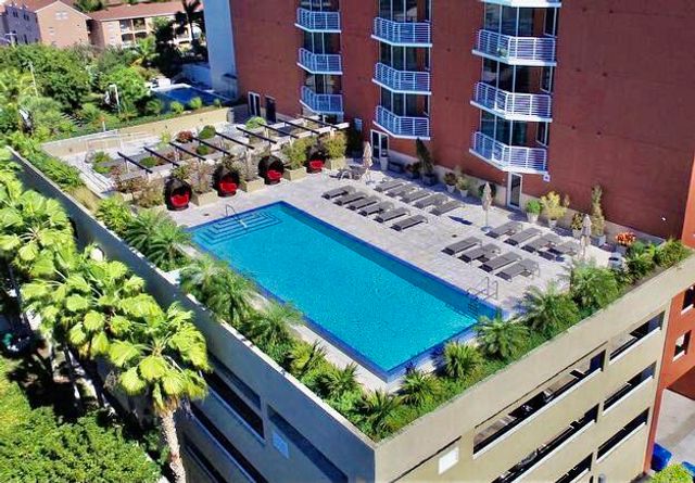 1551 N Flagler Drive 610, West Palm Beach, FL 33401