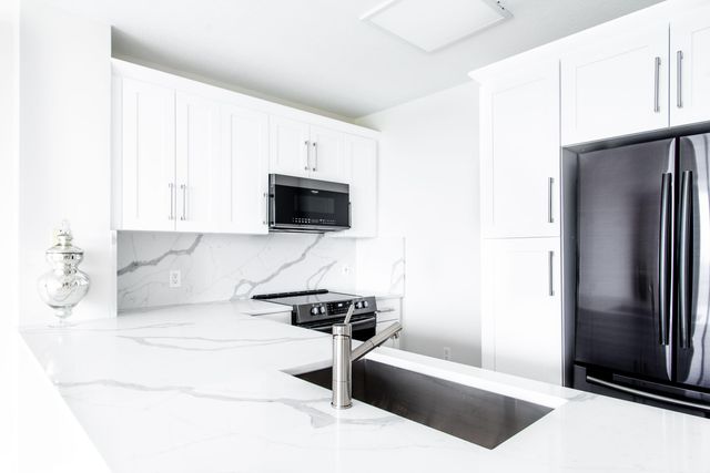 1551 N Flagler Drive 610, West Palm Beach, FL 33401