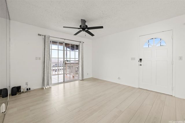 92-1050 Okaa Street 4201, Kapolei, HI 96707