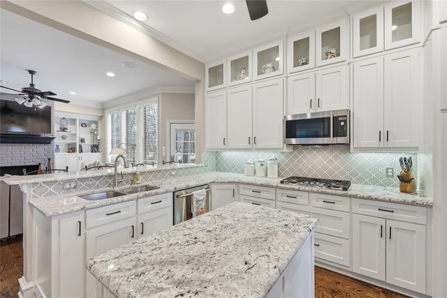 601 Primrose Court, Argyle, TX 76226