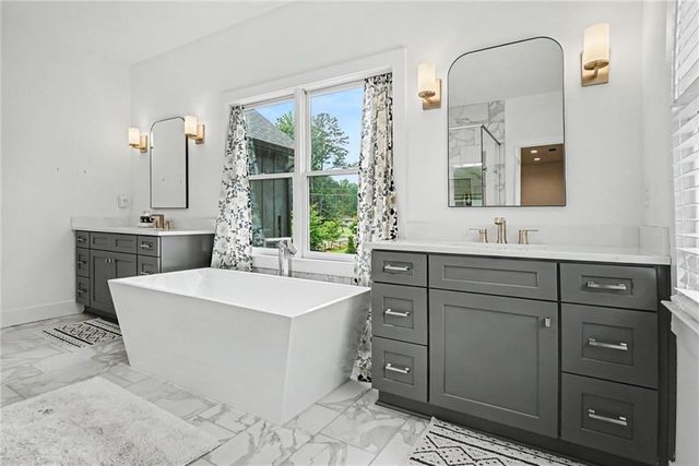 609 Reed Road SE, Smyrna, GA 30082