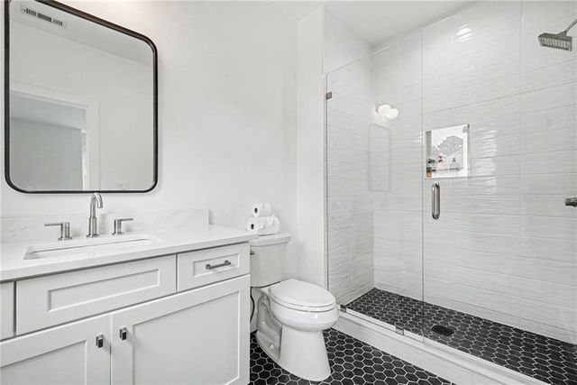 609 Reed Road SE, Smyrna, GA 30082
