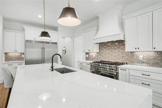 609 Reed Road SE, Smyrna, GA 30082