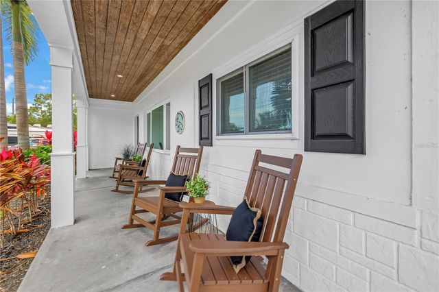10819 SEMINOLE DRIVE N, St Petersburg, FL 33708