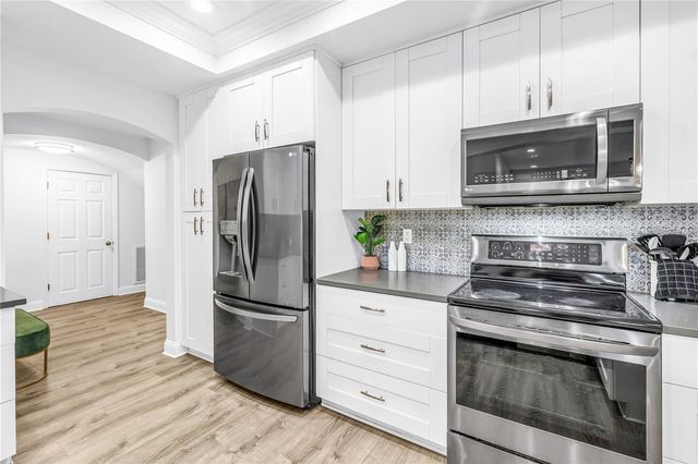 10819 SEMINOLE DRIVE N, St Petersburg, FL 33708
