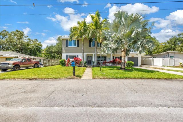 10819 SEMINOLE DRIVE N, St Petersburg, FL 33708