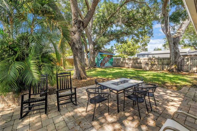 10819 SEMINOLE DRIVE N, St Petersburg, FL 33708