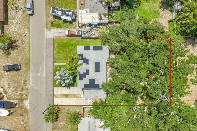 10819 SEMINOLE DRIVE N, St Petersburg, FL 33708