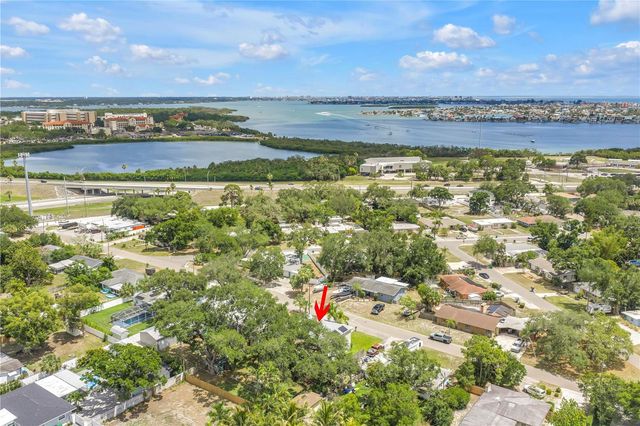 10819 SEMINOLE DRIVE N, St Petersburg, FL 33708