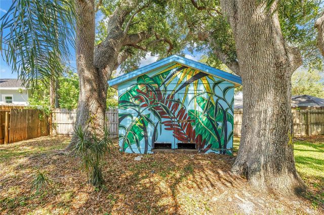 10819 SEMINOLE DRIVE N, St Petersburg, FL 33708