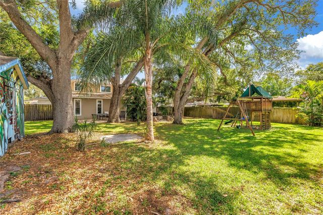 10819 SEMINOLE DRIVE N, St Petersburg, FL 33708