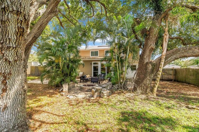 10819 SEMINOLE DRIVE N, St Petersburg, FL 33708