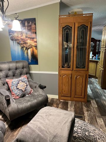 489 Adams Cemetery Road, Prestonsburg, KY 41653