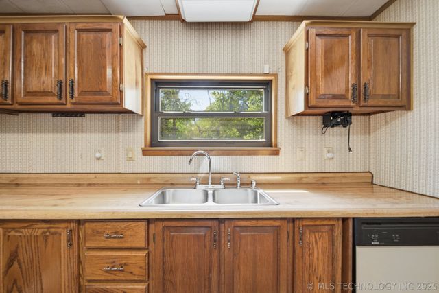 216 Shawnee Road, Sand Springs, OK 74063