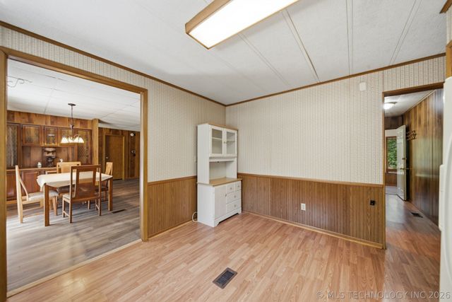 216 Shawnee Road, Sand Springs, OK 74063