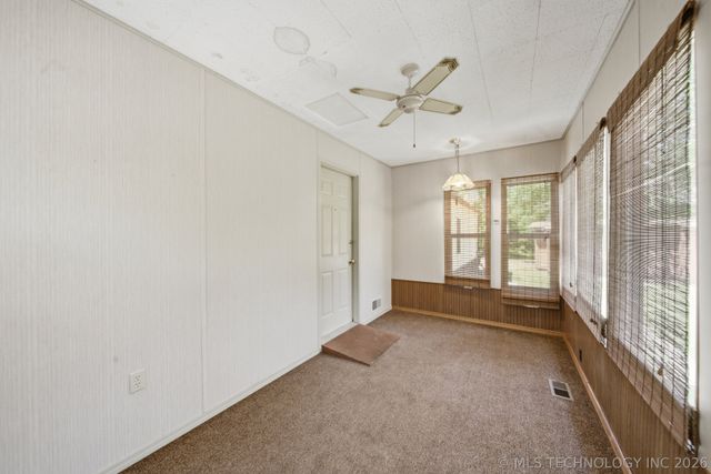 216 Shawnee Road, Sand Springs, OK 74063