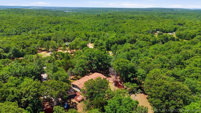 216 Shawnee Road, Sand Springs, OK 74063