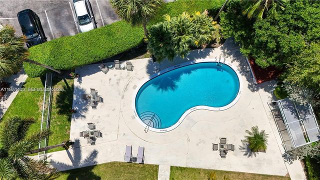 1631 NE 114th St 106, Miami, FL 33181