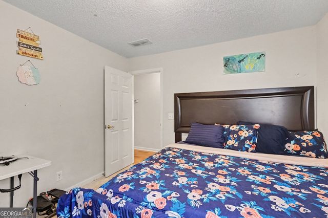 300 Glynnshire Court, Covington, GA 30016